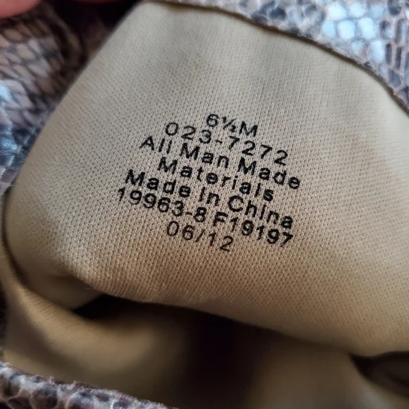 Python Boots - Size 6.5 - Picture 3 of 3